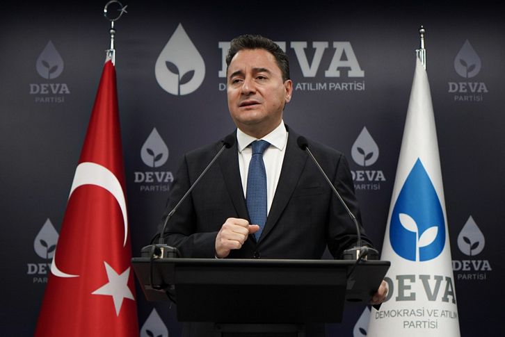 Babacan: Biz bu ülkeyi marjinal kuşatmalara bırakmayacağız