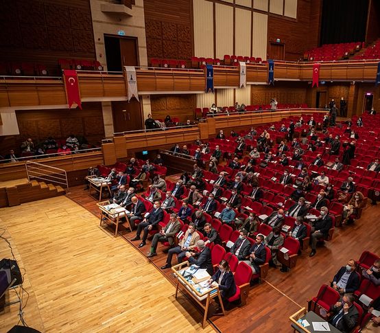 Büyükşehir’de gündem yine dönüşüm: Emsal artışında bir ilçeye daha veto!