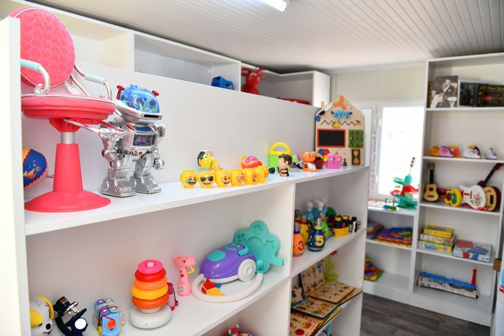 Çiğli'nin ilk oyuncak kütüphanesi Kaklıç’ta açıldı