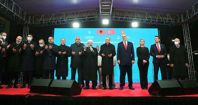 Erdoğan, Arnavutluk'ta Ethem Bey Cami'nin açılışına katıldı