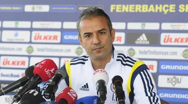 Fenerbahçe'de yeni teknik direktör İsmail Kartal oldu