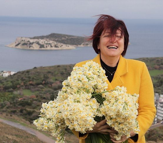 Karaburun Nergis Festivali'ne hazır