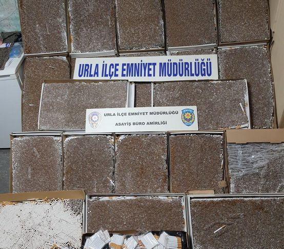 Urla'da binlerce paket kaçak sigara ele geçirildi
