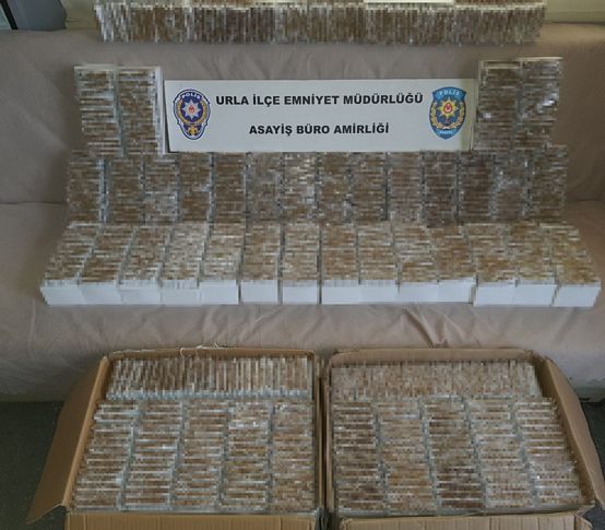 Urla'da kaçak sigara operasyonu