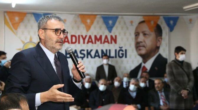 Vatandaş, AK Parti’li Mahir Ünal’a böyle seslendi: Vallahi açım ben