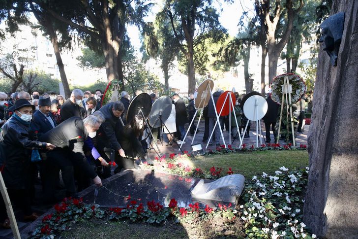 Zübeyde Ana vefatının 99'uncu yıl dönümünde unutulmadı