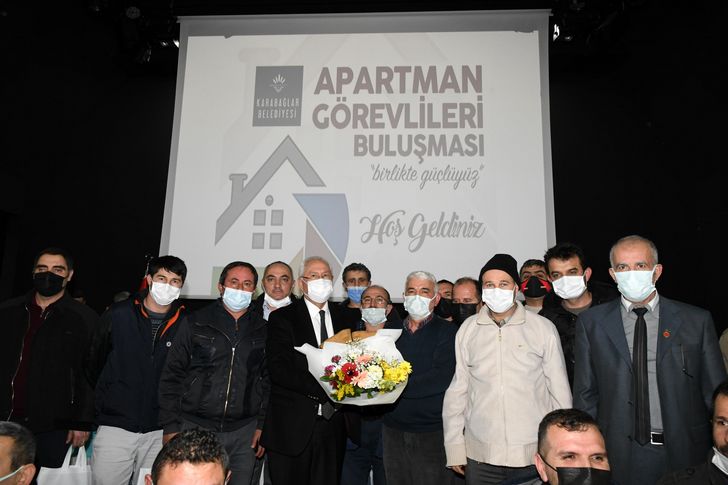 Başkan Selvitopu apartman görevlileriyle buluştu