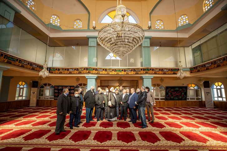 Başkan Soyer Yeşilova Ehl-i Beyt Camii'ni ziyaret etti