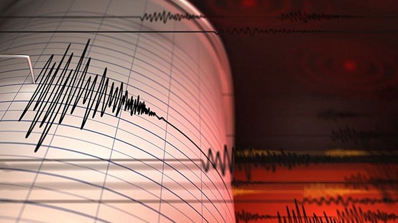 Bodrum açıklarında korkutan deprem