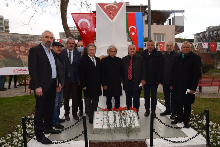 Bornova’da Hocalı Şehitleri anıldı