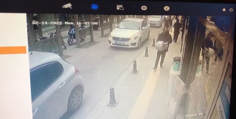 Çaldığı tüpü aynı bayiye sattı