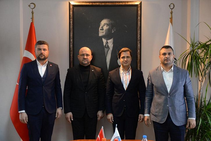 CHP İzmir ve Balkan göçmenlerinden ortak mesaj: Atatürk kırmızı çizgimizdir