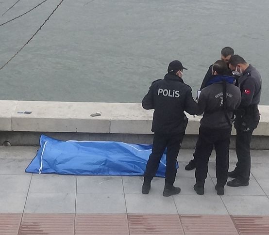 Denizden üniversite öğrencisinin cesedi çıktı