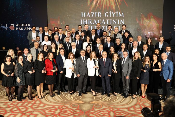 Hazır giyim ihracatının yıldızları ödüllerini aldı