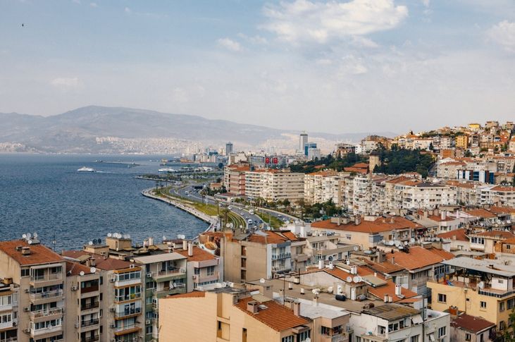 İzmir'de konut satışları yüzde 35 arttı