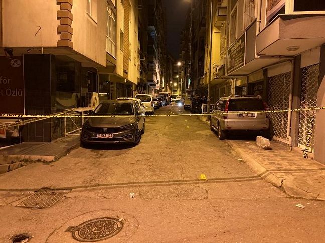 İzmir'de polisi ve ESHOT çalışanlarını yaralayan şüpheliler tutuklandı
