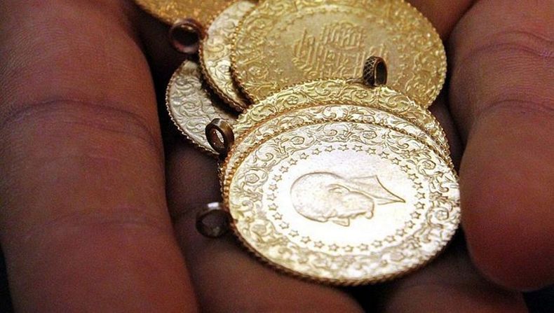 127 Cumhuriyet altınını ve 87,5 bin lirasını dolandırıcılara kaptırdı