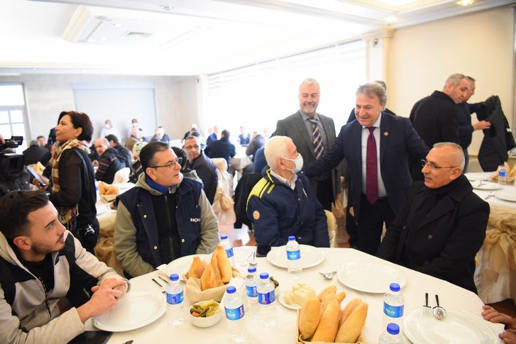 Başkan İduğ’dan esnafa tavsiye: İşinize yatırım yapın