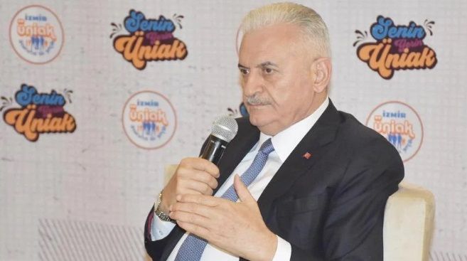 Binali Yıldırım: Bir uçurumun kenarındayız...