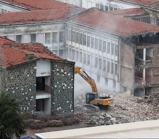 Buca Cezaevi tartışmalarına son nokta konuldu: Asbest raporu çıktı