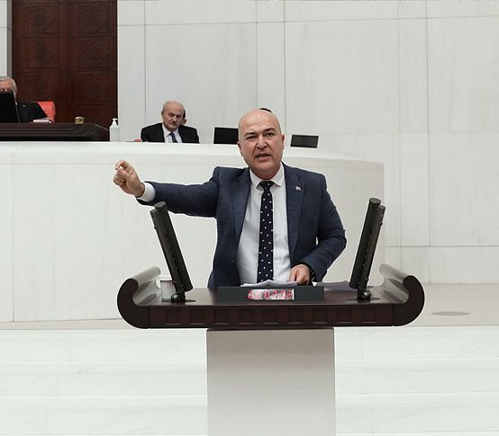 CHP'li Bakan'dan 'komisyon kurun' çağrısı: 'İzmir'in Çernobili' bir kez daha Meclis kürsüsünde