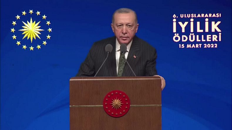 Cumhurbaşkanı Erdoğan'dan 'mülteci' mesajı