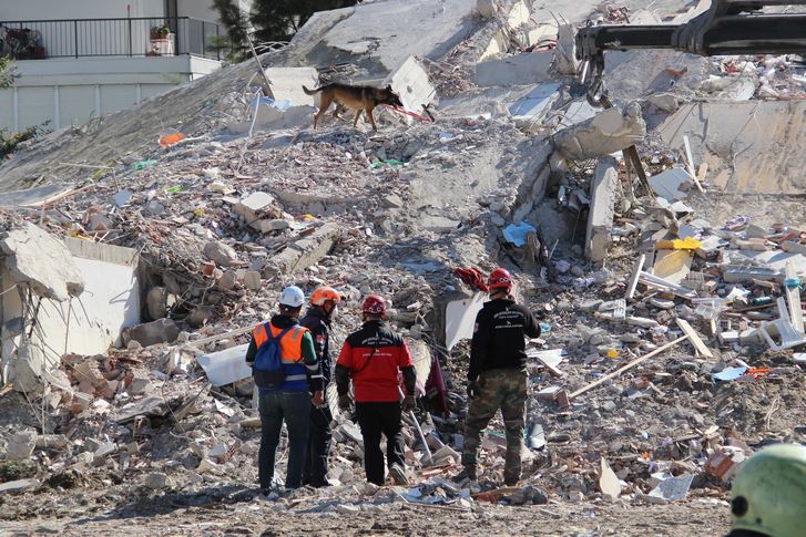 Depremde 11 kişiye mezar olan apartmanın davasında gerekçeli karar