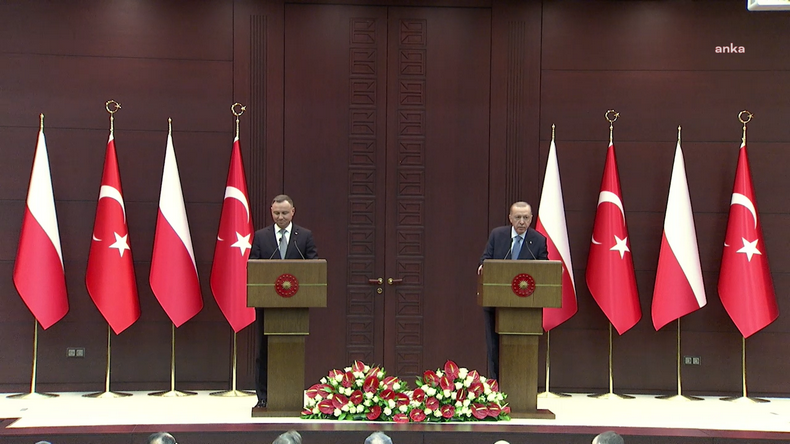 Erdoğan, Polonya Cumhurbaşkanı Duda’yı ağırladı