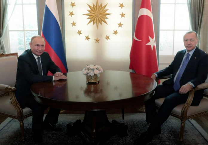Erdoğan, Putin ile görüştü: Teklifi yineledi!