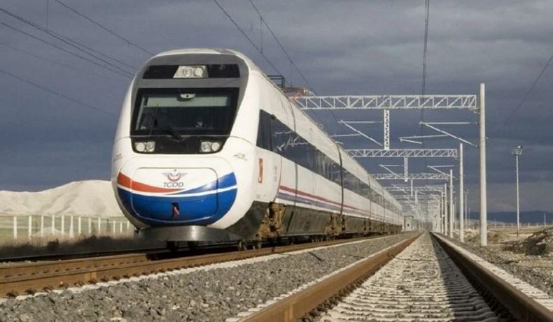 İngiltere’den Ankara-İzmir hızlı tren hattı için kredi