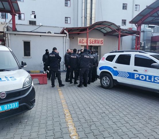 İzmir'de doktoru darbedip bıçak çeken şüpheli yakalandı