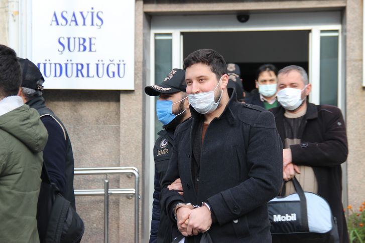İzmir'deki FETÖ operasyonunda, eyalet kasası suçunu itiraf etti