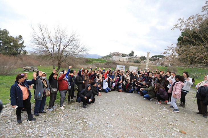 Kadınlar Efes Selçuk’u gezdi