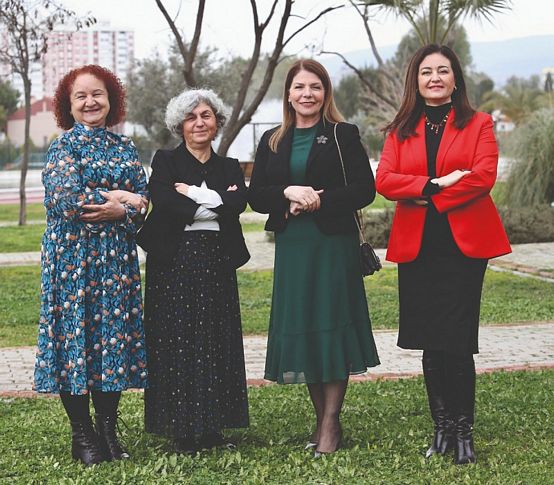 Karşıyaka kadın yöneticileriyle fark yaratıyor