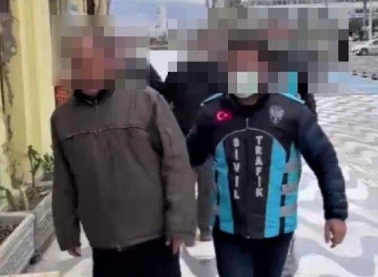 Korsan otoparkçılara operasyon: 10 gözaltı