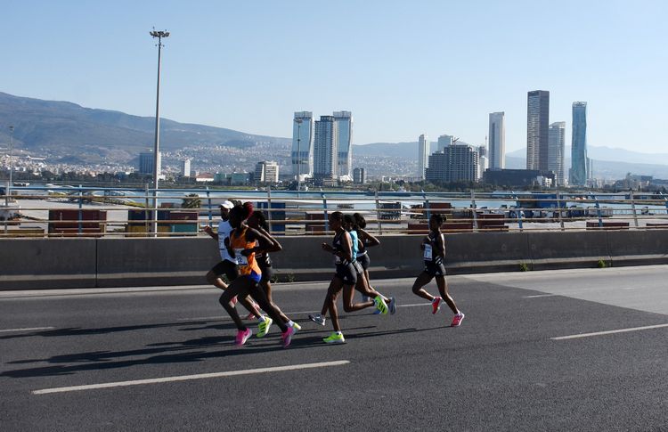 Maratonİzmir için geri sayım başladı