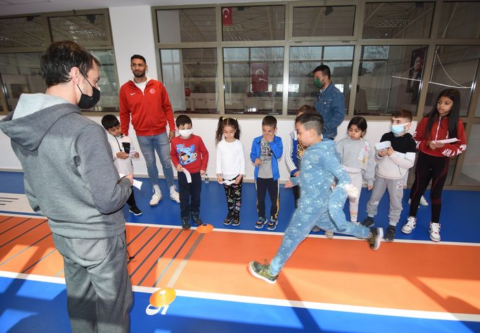 Pilot bölge olacaklar: Büyükşehir'den Romanlar için 'spor' projesi