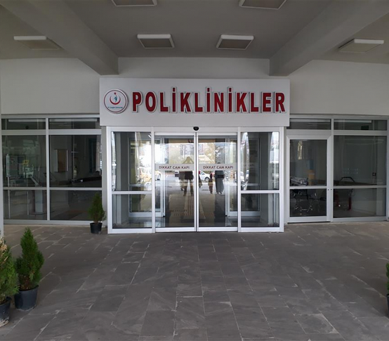 'Randevusuz hastalara poliklinik hizmeti' kararına İzmir'den tepki