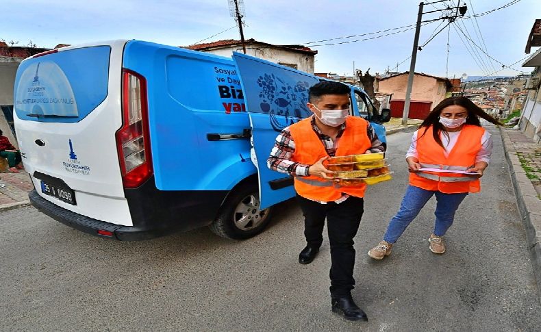 Ramazan’da İzmir dayanışması: 600 bin kişiye yemek