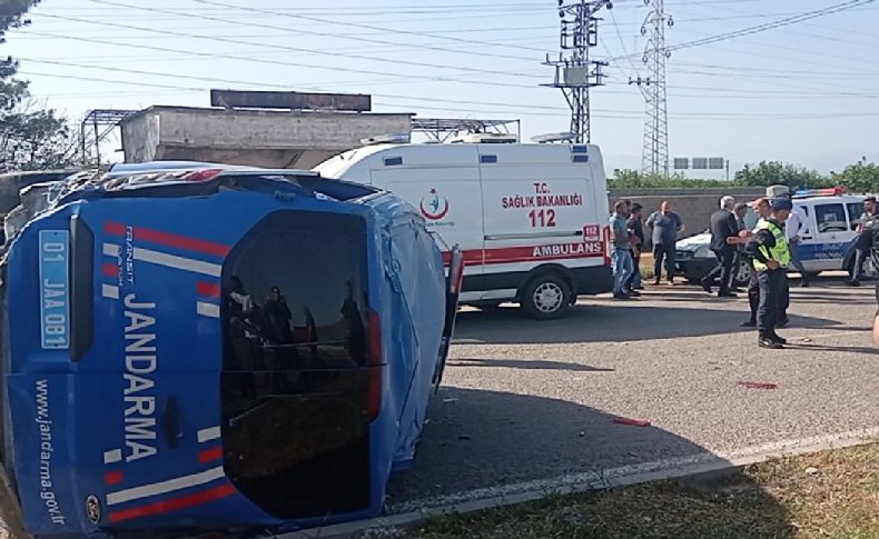 Adana'da askeri araç kaza yaptı: 2 şehit