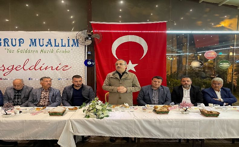 AK Parti İzmir İl Başkanı Sürekliden 4 ilçede mesaj yağmuru