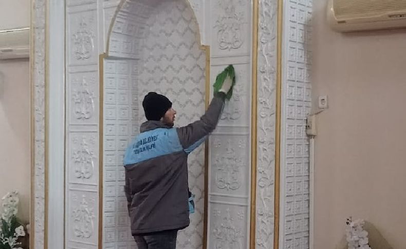 Bergama’da camilere Ramazan temizliği