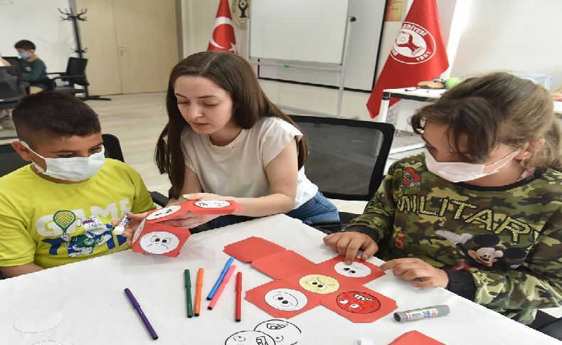 Bornovalı çocukların ruh sağlığına yatırım