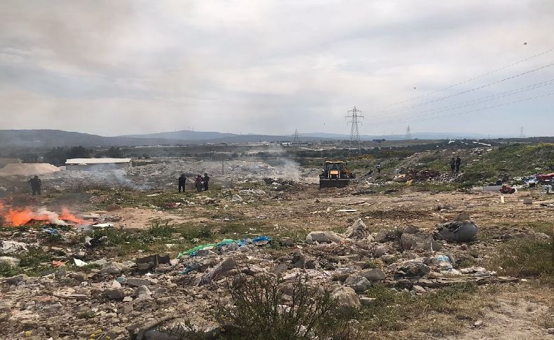 Çeşme'de konargöçerlerin kaldığı 11 çadır tahliye edildi