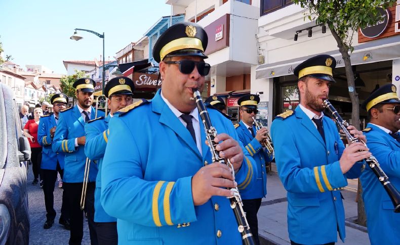 Çeşme Belediye Bandosu kuruldu