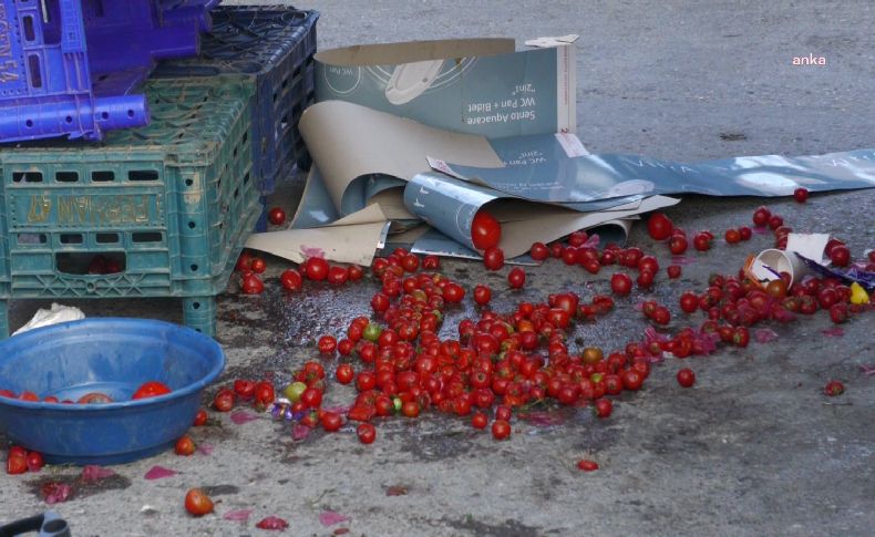İzmir'de belediyenin pazardan topladığı atıkların miktarı yarı yarıya düştü