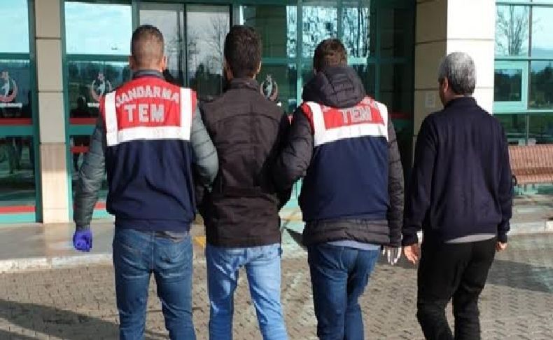 İzmir'de çifte terör operasyonu: 5 gözaltı