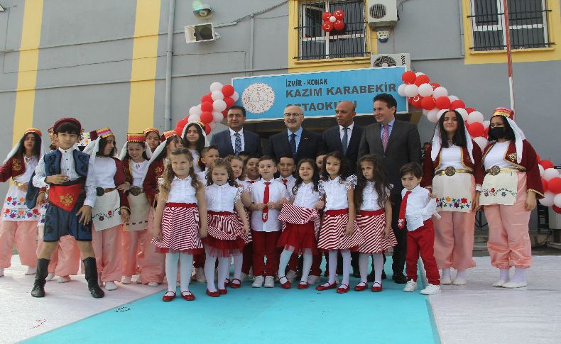 İzmir’de renkli 23 Nisan kutlaması