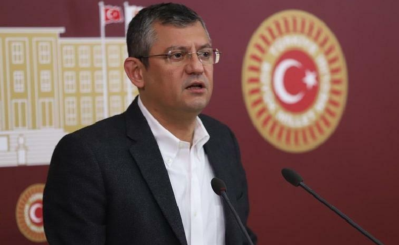 CHP'li Özel'den 'sosyal medya' düzenlemesine tepki