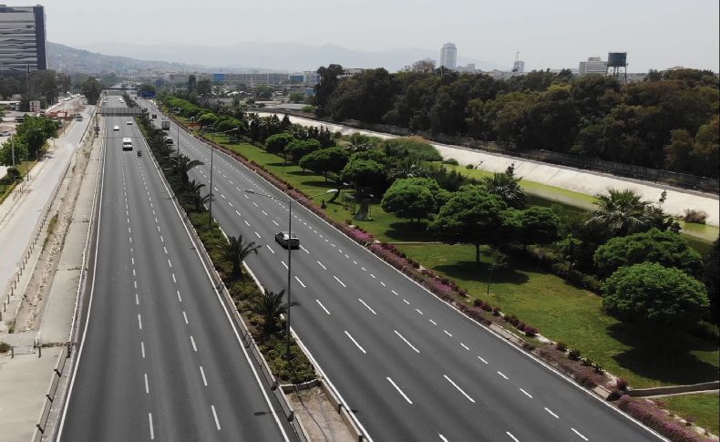 İzmir Büyükşehir Belediyesi’nden yol yatırımları raporu